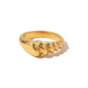Twist Ring