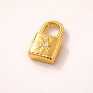 Candado Charm